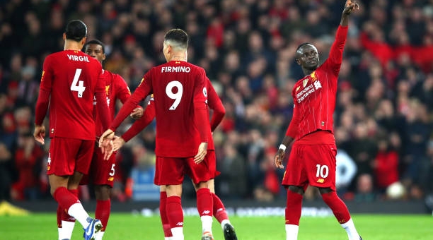 Liverpool thắng nhọc nhằn nhờ công nghệ VAR