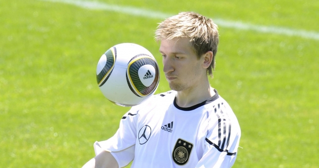 'Messi nước Đức' Marko Marin trôi dạt sang Ả Rập