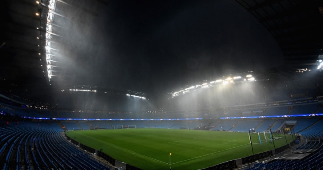 Chính thức: Trận Man City - West Ham tạm hoãn 