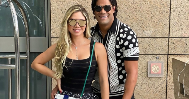 Hulk cùng vợ mới cưới chạy đua với thời gian để tới Trung Quốc