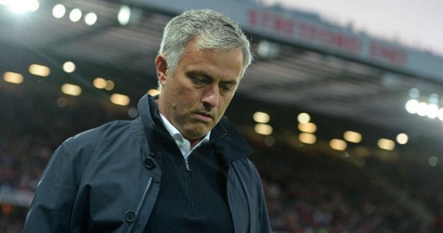 Mourinho: 'Tottenham khó có thể so bì với MU'