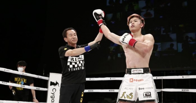 37 trận toàn thắng, thần đồng châu Á gây chấn động thế giới