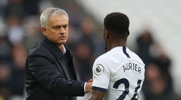 Cảm động trước hành động nhân văn của Mourinho dành cho học trò