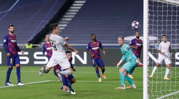 'Nghiền nát' Barca, Bayern thiết lập kỷ lục không tưởng