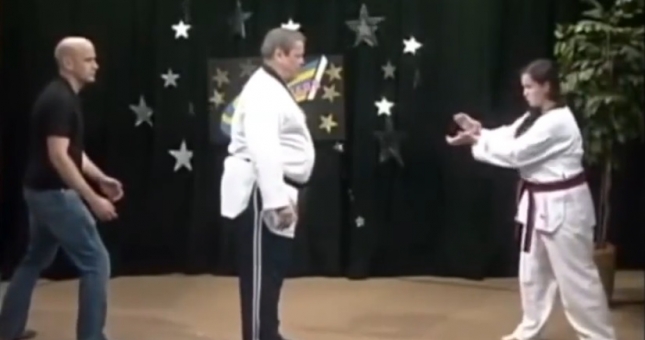 VIDEO: Xuất hiện nữ cao thủ có khí công mạnh hơn Huỳnh Tuấn Kiệt