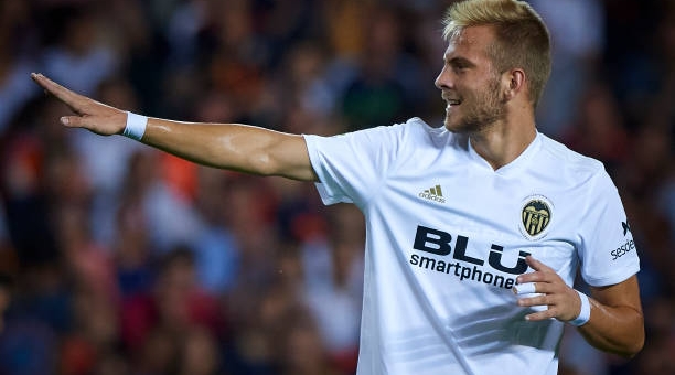 Chuyển nhượng MU 15/9: 'Matic mới' trên đường tới United