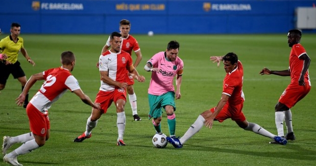 Messi lập cú đúp, Barca thắng liên tiếp dưới thời Koeman