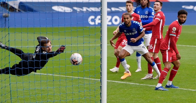 Liverpool đánh rơi chiến thắng trong trận cầu 4 bàn