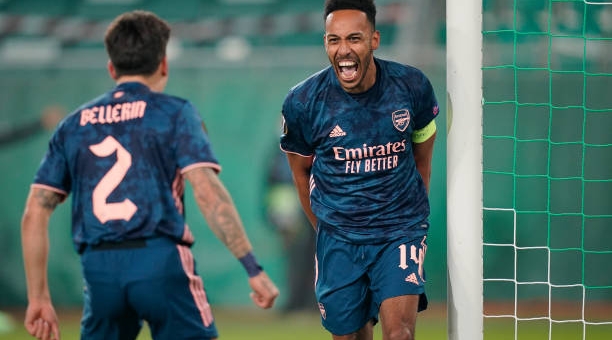 Arsenal ngược dòng thắng kịch tính tại Europa League