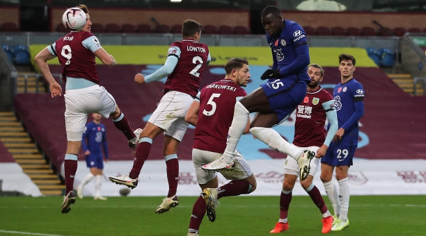 Video bàn thắng Burnley 0-3 Chelsea: Cảm hứng từ Ziyech