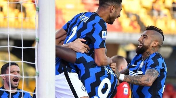 Sao Inter muốn đánh bại Real để ăn mừng cùng Barca