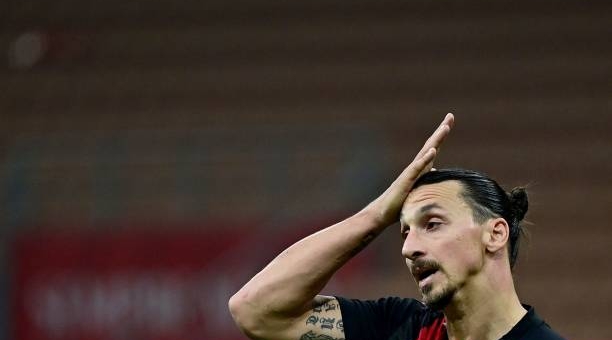 Ibrahimovic giận dữ sau sai lầm của bản thân