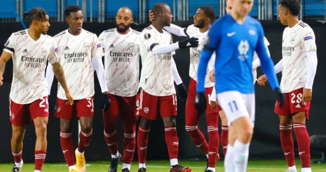 Arsenal thẳng tiến vào vòng knock-out Europa League