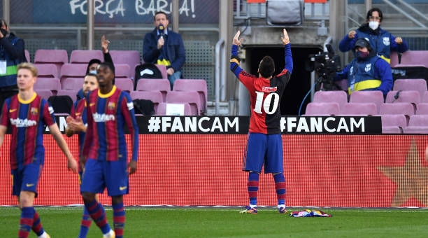 Messi ghi bàn trong ngày Barca đại thắng