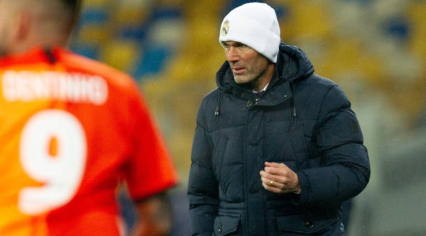 Zidane tuyên bố về khả năng từ chức