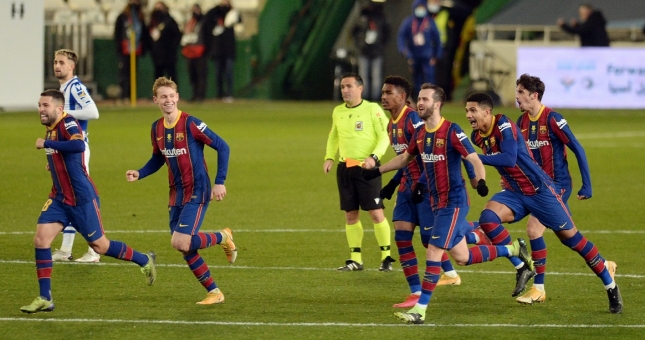 Barca vào chung kết sau loạt luân lưu cân não