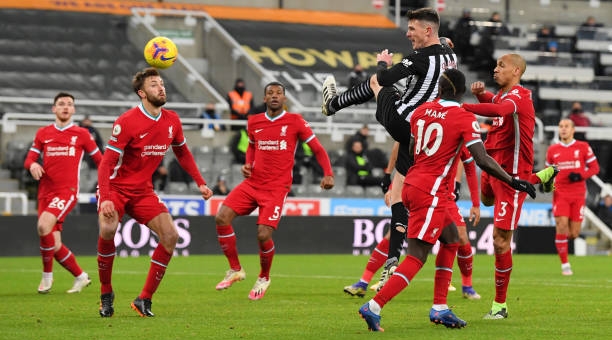 Đội hình mạnh nhất Liverpool đấu MU: Nỗi lo hàng thủ