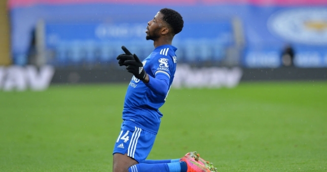 Iheanacho lập hat-trick, Leicester 'nghiền nát' Sheffield