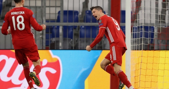 Bayern Munich dễ dàng tiến vào tứ kết