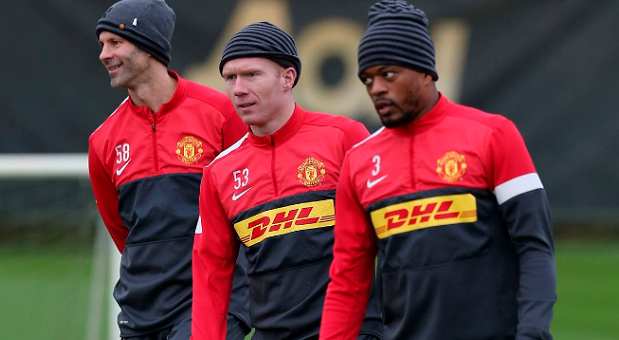 Tin bóng đá Anh 29/12: Huyền thoại MU sắp trở lại Premier League, Liverpool tính gây sốc với sao Arsenal