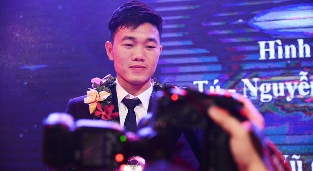 Điểm tin sáng 5/1: Xuân Trường chia sẻ sau khi đoạt cú đúp giải thưởng