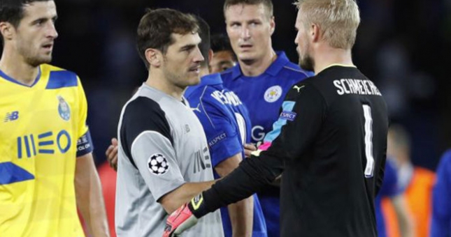 Hai thủ môn cùng lập kỷ lục tại vòng 1/8 Champions League