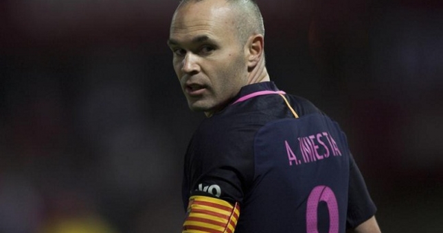Bóng đá Anh 4/5: Barca quyết mua sao MU để thay Iniesta