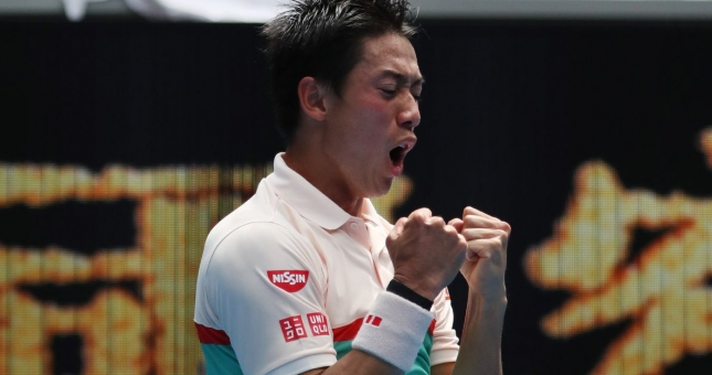 Nishikori vào tứ kết Australian Open sau cuộc đua marathon