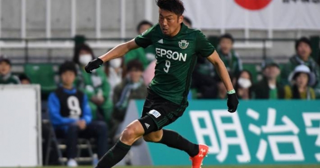 Chân sút vô địch Nhật Bản gia nhập V-League