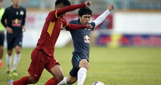 Quân của bầu Đức hòa đáng tiếc trên sân khách