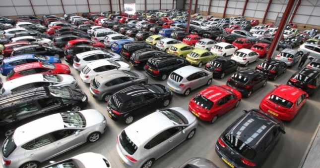 Xem ngay 5 mẫu xe ô tô cũ nên mua với giá dưới 400 triệu đồng