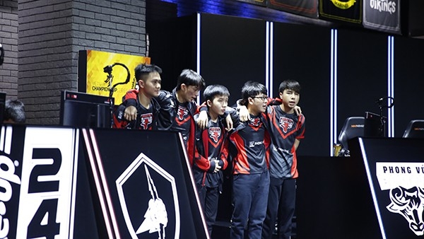 VCS 2018: Một giải đấu quá thành công  và sôi động trong cộng đồng eSports Việt