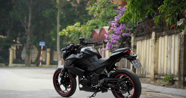 Đánh giá Kawasaki Z300: 'Quái vật nhỏ' trên đường phố