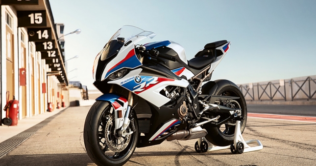 Siêu mô tô BMW S1000RR 2019 ‘lột xác’ với thiết kế mới