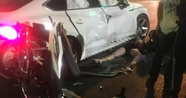 Hai xe đua tông Audi bung túi khí khiến 1 người tử vong