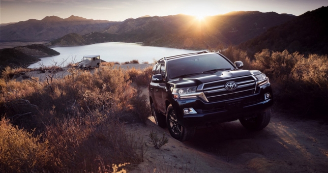 Toyota ra mắt chiếc Land Cruiser phiên bản đặc biệt
