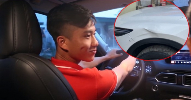 Phan Văn Đức đâm móp đầu 'xế hộp' vừa mua vì cổng nhà quá nhỏ