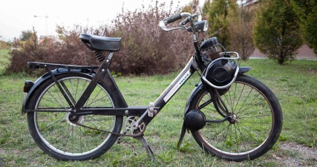 Soi chiếc xe cổ “độc nhất” Việt Nam của thiếu gia Hà Thành