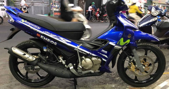 Cận cảnh chiếc Yamaha Z125 được rao bán với giá 305 triệu đồng