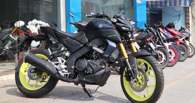 Yamaha MT-15 “cực hot” về Việt Nam, giá chỉ 79 triệu đồng