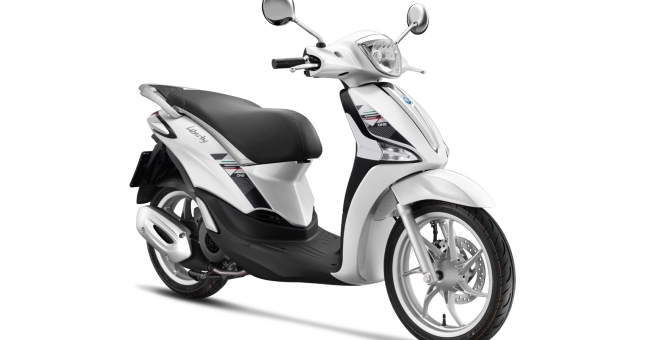 Piaggio Liberty One chính thức ra mắt, giá chỉ 48,9 triệu đồng
