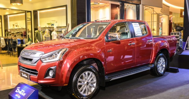 Thêm một mẫu xe bán tải giảm “sốc” 150 triệu đồng