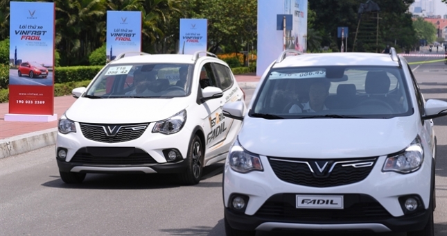 VinFast Fadil vừa ra mắt, loạt xe cỡ nhỏ đua nhau giảm giá