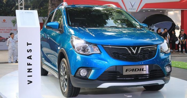 VinFast Fadil ưu đãi lớn, tạo sức ép lên Honda Brio, Grand i10