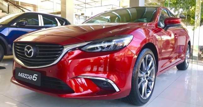 Giá xe Mazda 6 giảm hơn 60 triệu đồng, tiệm cận xe hạng C