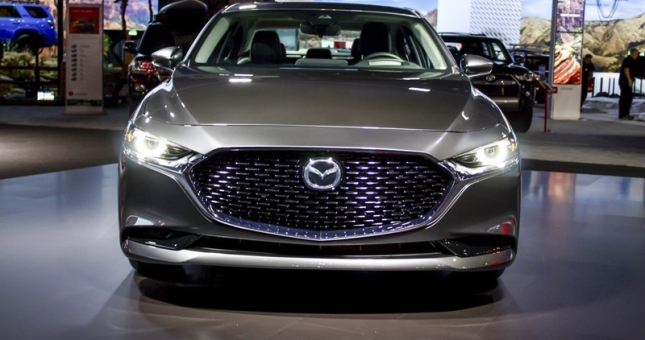 Mazda 3 2020 đẹp long lanh ra mắt, giá từ 570 triệu đồng