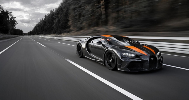VIDEO: Siêu xe Bugatti Chiron đạt tốc độ 490 km/h, phá vỡ mọi kỷ lục!