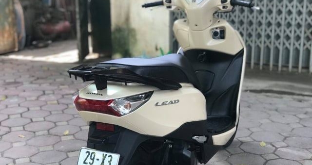 Choáng với chiếc Honda Lead được rao bán 200 triệu đồng