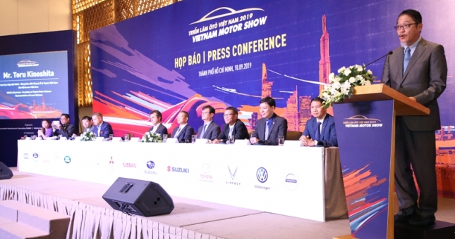 VinFast bất ngờ tham dự Triển lãm ô tô Việt Nam 2019