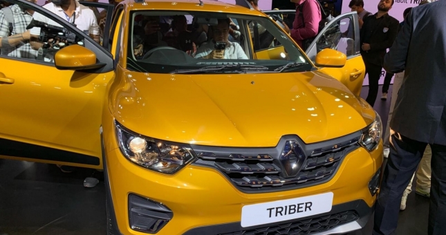 Soi mẫu MPV cực đẹp giá chưa tới 200 triệu đồng